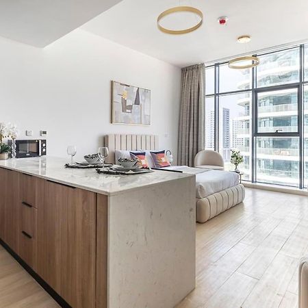Frank Porter - Regina Tower Dubai Eksteriør billede